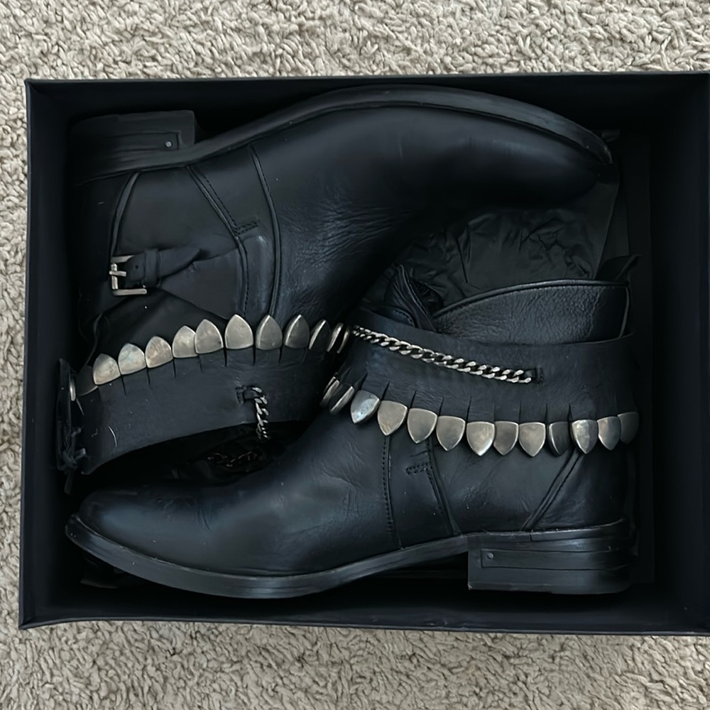Freda Salvador Star Jodhpur ankle boots